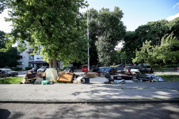 Situacija u Zagrebu svaki dan je sve gora, grad se pretvara u hrvatski Napulj: Pogledajte nevjerojatne prizore s ulica