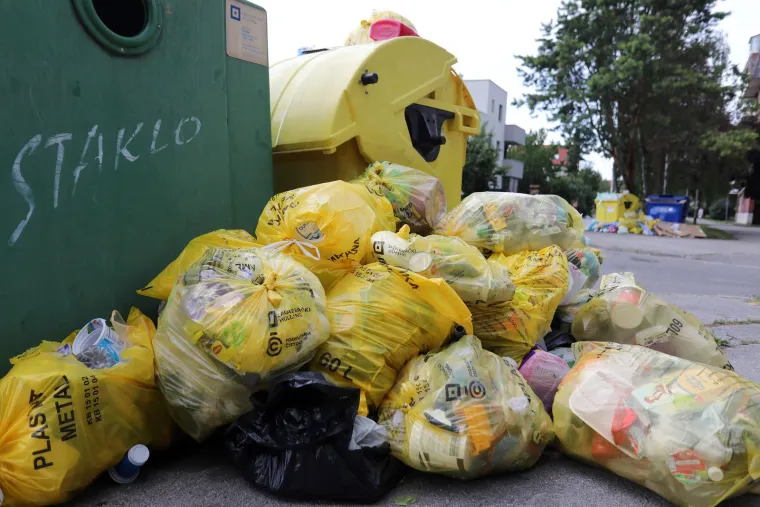 Situacija u Zagrebu svaki dan je sve gora, grad se pretvara u hrvatski Napulj: Pogledajte nevjerojatne prizore s ulica