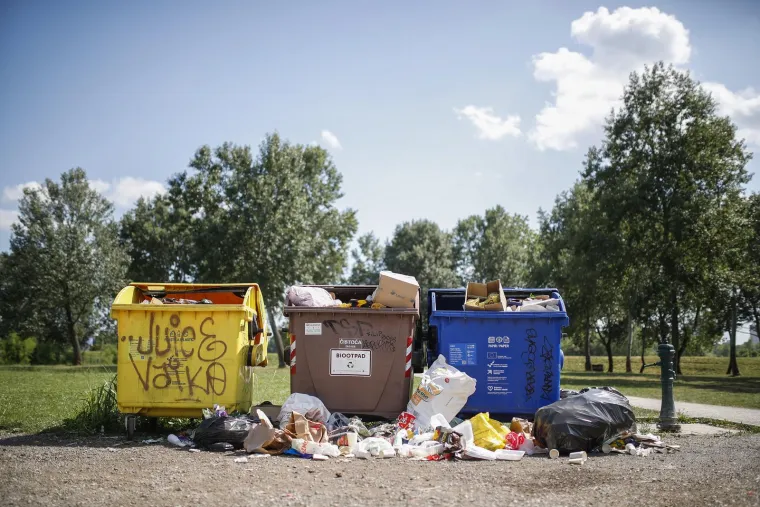 Situacija u Zagrebu svaki dan je sve gora, grad se pretvara u hrvatski Napulj: Pogledajte nevjerojatne prizore s ulica