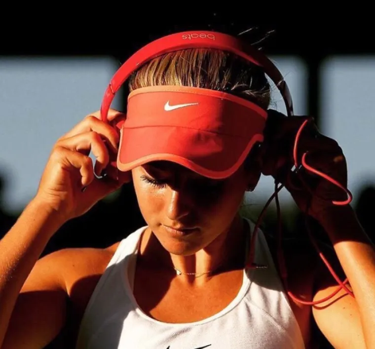 Cura je s 15 godina postala svjetski poznata, a onda sedam godina kasnije &scaron;okirala sve: 'Ne mogu vi&scaron;e, moram krenuti dalje&hellip;'