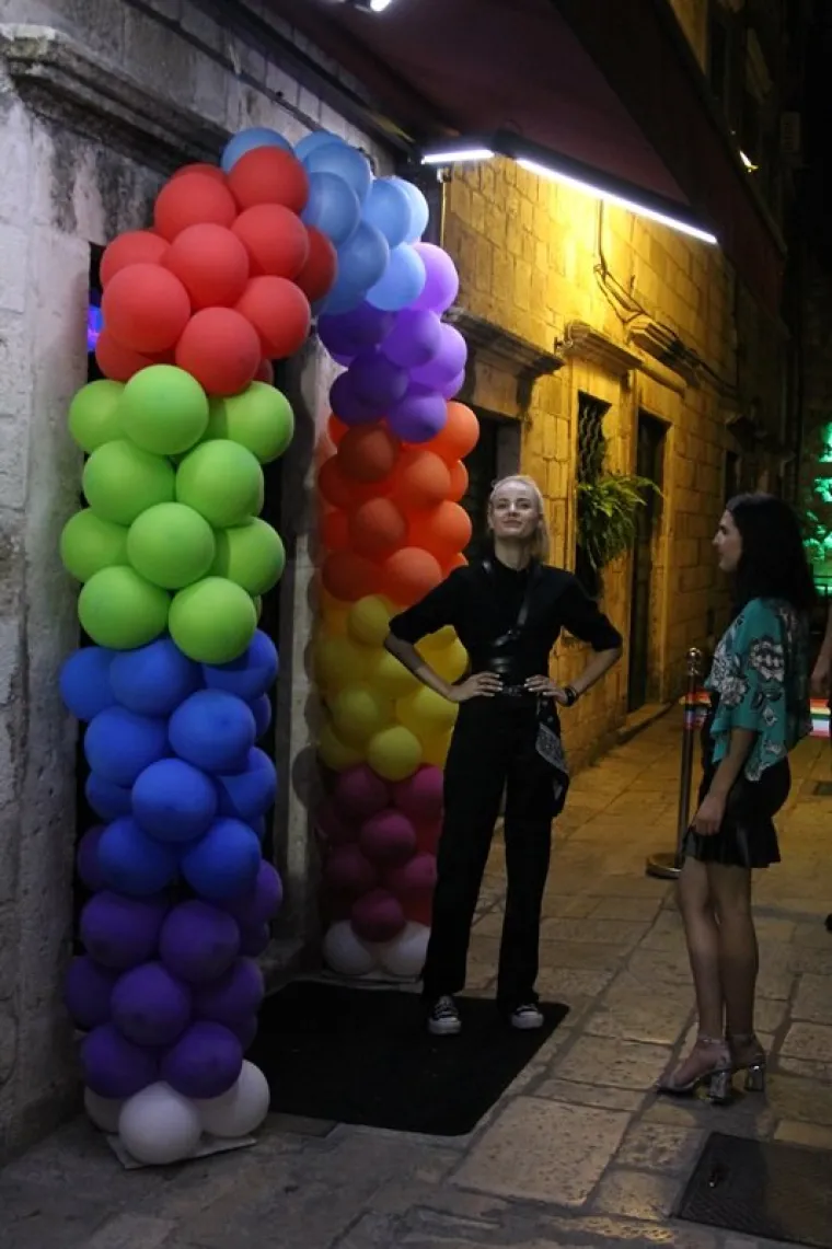 LGBTQ zajednica okupila se u Dubrovniku na poseban dan: Spektakularan party nije propustila ni svjetska ikona