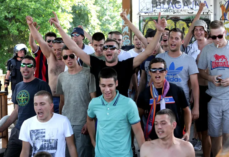 Pogledajte kakav show je Torcida napravila kada je posljednji puta stigla na ljetni derbi vlakom