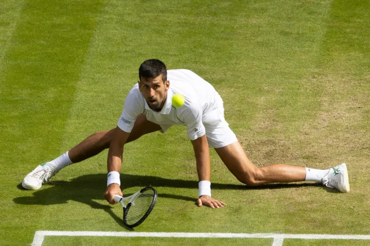 Đoković je lovio zaostatak, ali nije ni sekundu oklijevao otići u pomoć ozlijeđenom protivniku