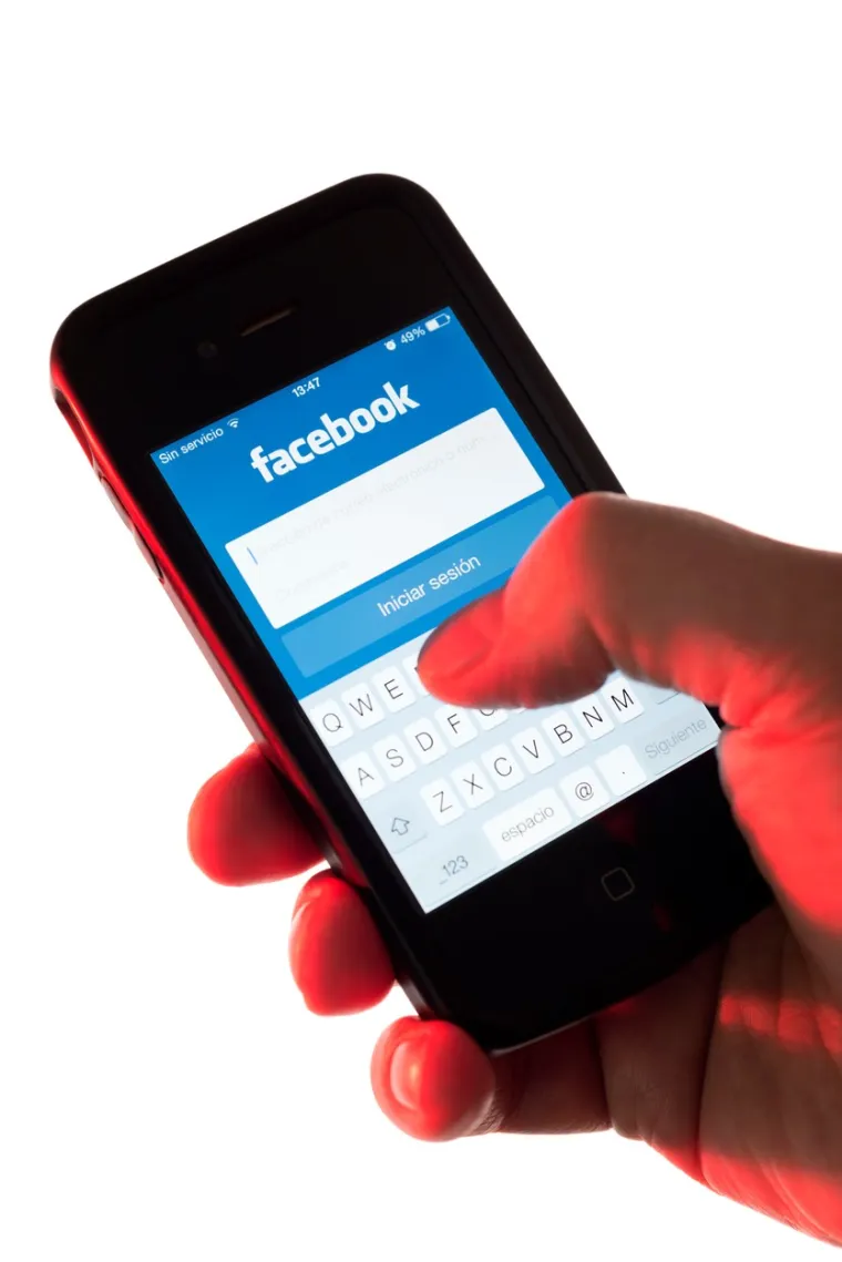 Facebook će &quot;tražiti dodatne informacije o računu prije poduzimanja radnji u rasponu od njegova privremenog ograničavanja do trajnog onemogućavanja&quot;, tako da ćete prije toga možda dobiti e-mail s upozorenjem.