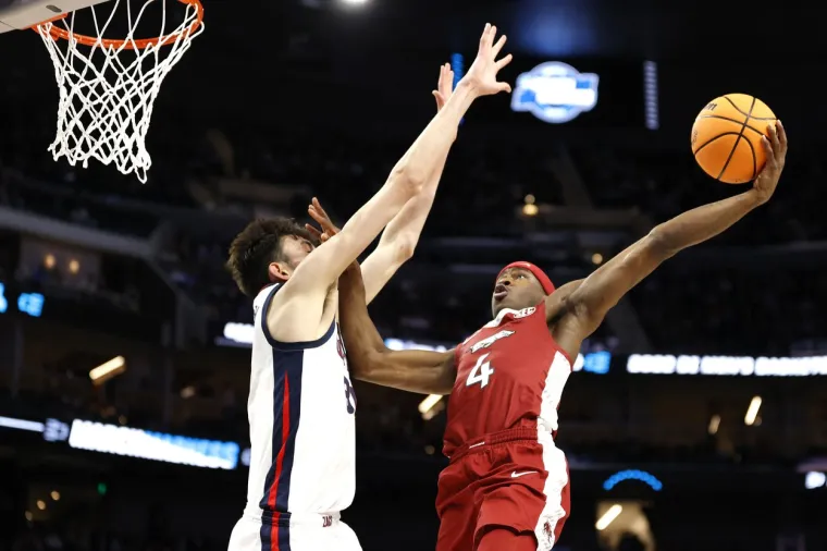 Izgleda kao štapić, ali na parketu radi čuda: Amerikanci bruje o posebnom košarkašu s neobičnim gabaritima za NBA