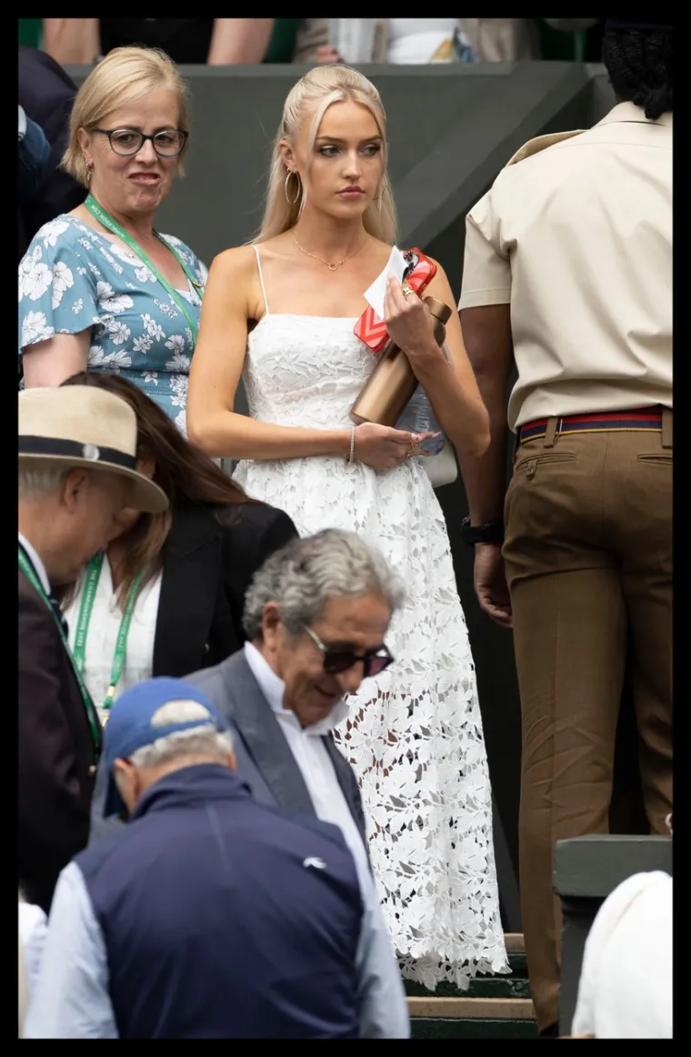 Svi su poludjeli za djevojkom Taylora Fritza: Pogledajte samo kako je izgledala na Wimbledonu