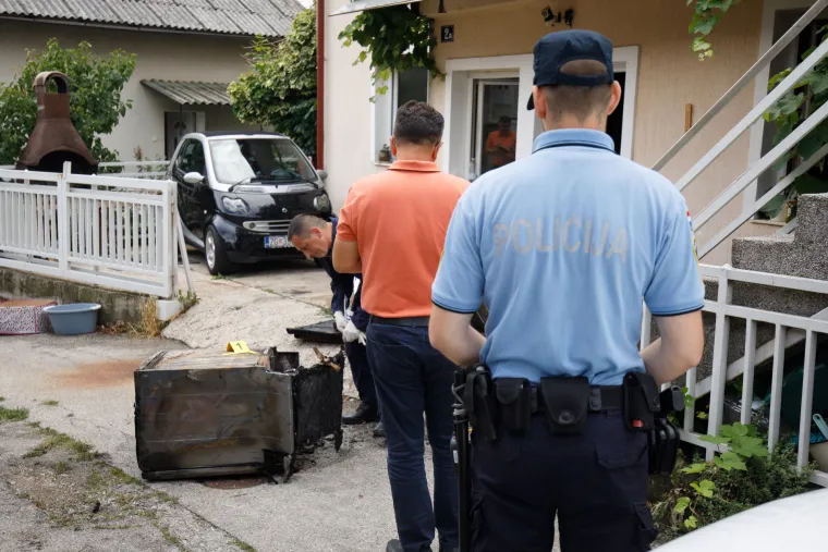 Heroji velikog srca! Pogledajte kako su zagrebački vatrogasci spasili psa iz požara obiteljske kuće