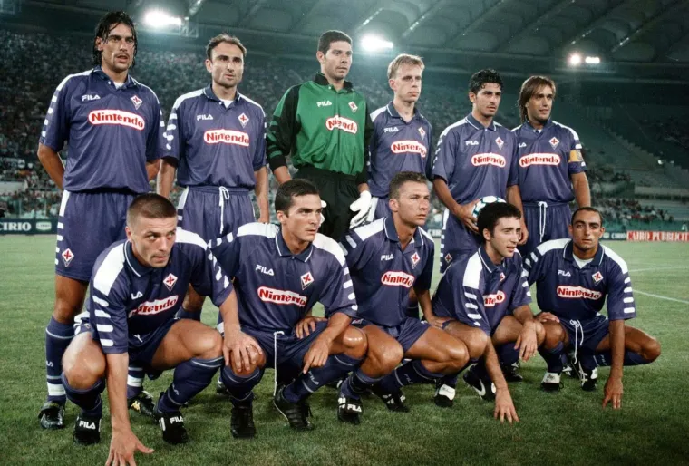 Drugo ime na ovom popisu je jo&scaron; uglednije. Hajduk je 1998/99. u 1. kolu Kupa UEFA čekao talijanski velikan Fiorentina, tada predvođena Gabrielom Batistutom na terenu i Giovannijem Trapattonijem na klupi. Ultrajaki Talijani su pobijedili 2:1 kod kuće, a u uzvratu su uspjeli sačuvati prednost. Hajduk je time zavr&scaron;io svoj europski put, ali za Fiorentinu su problemi tek počeli. Već 2001/2002. zavr&scaron;avaju pri dnu ljestvice, a uskoro upadaju u velike financijske probleme i progla&scaron;avaju bankrot. Povratak iz Serie C u koju su izbačeni do elitnog talijanskog ranga trajao je do 2005., a potpuni oporavak ponosa Firence i znatno dulje.