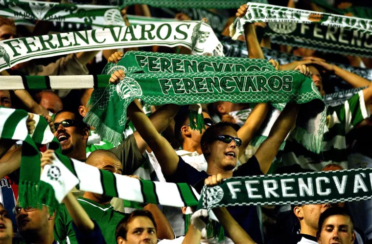 Godinu poslije ždrijeb je Majstore s mora spojio s drugim mađarskim velikanom &ndash; Ferencvaro&scaron;em. Hajduk je pro&scaron;ao dalje nakon boljeg izvođenja jedanaesteraca, a Ferencvaro&scaron; je 2006. godine izbačen iz prve lige zbog financijskih malverzacija. Fradi se u prvu ligu vratio 2009. godine, a i danas je najtrofejniji mađarski klub s čak 33 osvojena prvenstva i 24 kupa. U vitrinama imaju i trofej Kupa velesajamskih gradova 1965. godine te bilježe i finale Kupa kupova koje su izgubili deset godina kasnije od Dinama iz Kijeva.