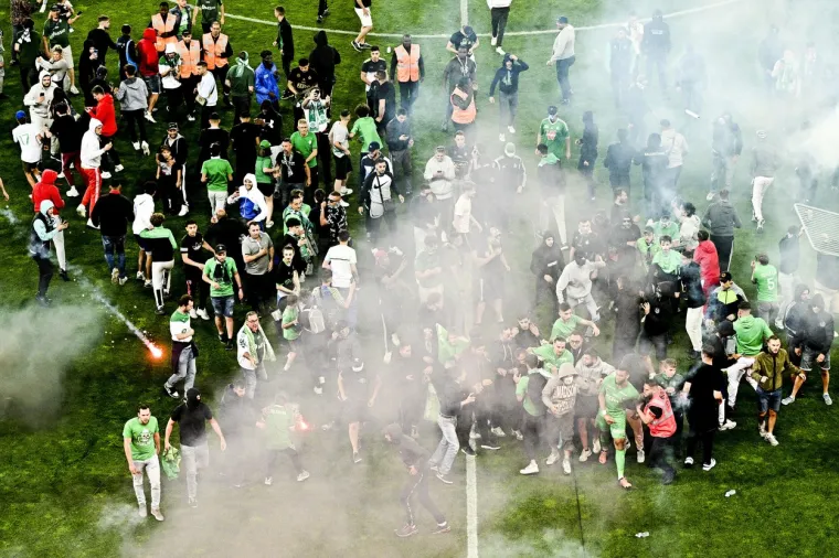 Niska klubova čije nevolje povezuju sa susretima sa Splićanima je i znatno dulji no HSV, St.Etienne, Bordeaux, Wisla Krakow su svoju golgotu prolazili mnogo godina nakon susreta s Hajdukom tako da ih je te&scaron;ko svrstati u ovu kategoriju. 