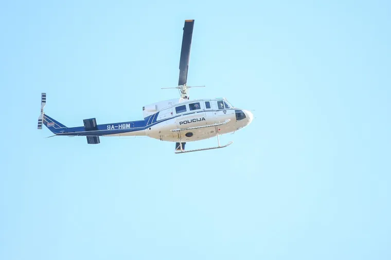 Ovako izgleda prihvat navijača Hajduka na Lučkom: I helikopter je u zraku
