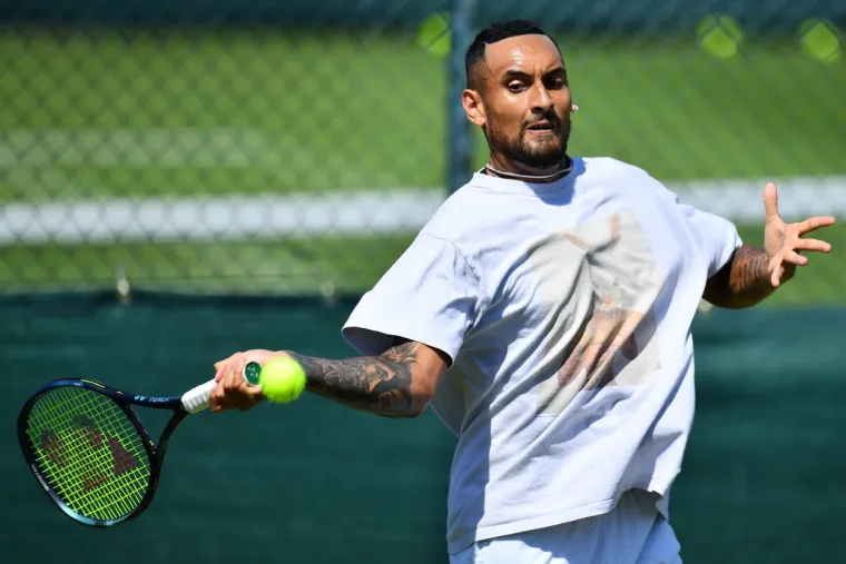 Nova senzacija trenirala s Noletom uoči finala Wimbledona: Kad su čuli da je Mili iz Splita tu s Đokovićem, odmah su nahrupili na teren