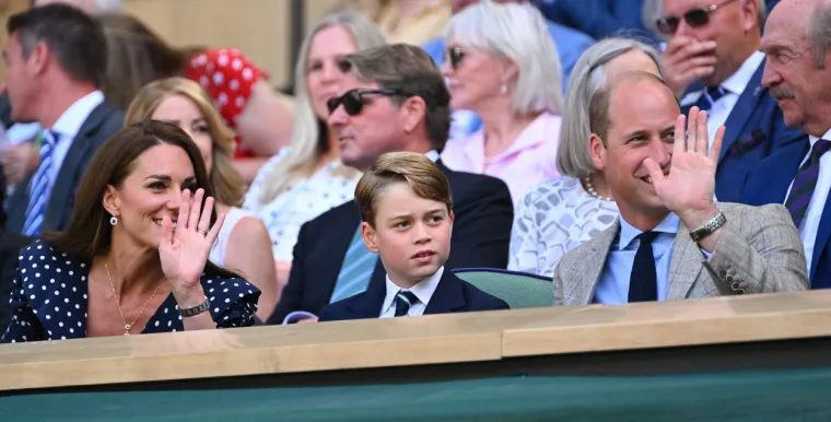Nema koga nema na finalu Wimbledona: No, jedna crnka zasjenila je sve slavne na tribinama, pa čak i kraljevsku obitelj