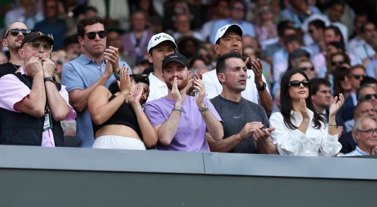 Prekrasna djevojka Nicka Kyrgiosa očarala sve u Wimbledonu: 'Uzbudila ju je prisutnost Toma Cruisea, bila je blizu i kraljevske obitelji'