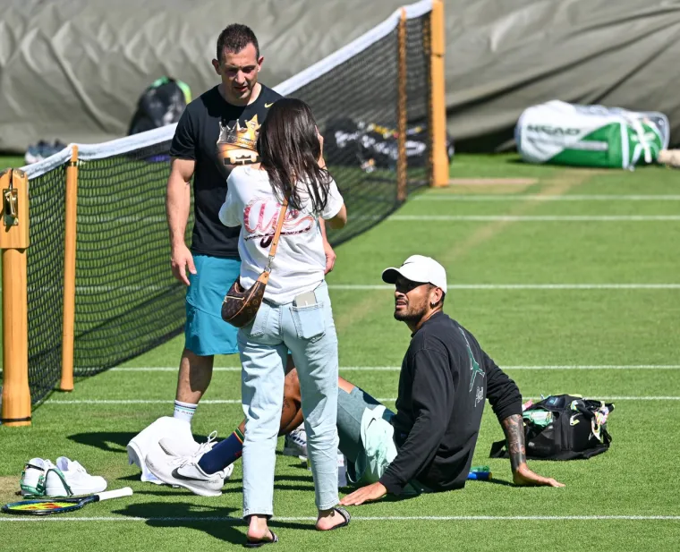 Prekrasna djevojka Nicka Kyrgiosa očarala sve u Wimbledonu: 'Uzbudila ju je prisutnost Toma Cruisea, bila je blizu i kraljevske obitelji'