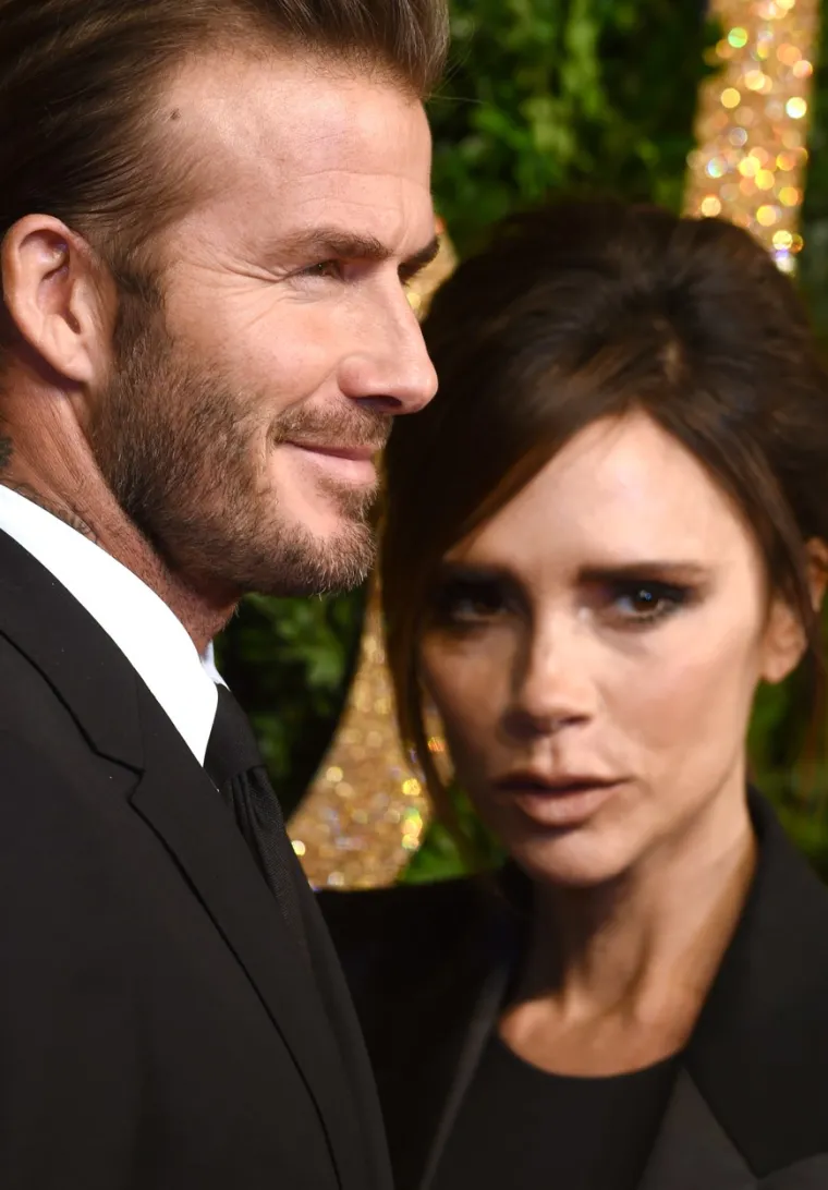 Publika im je nadjenula nadimke Posh i Becks jer su se na glamuroznim partijima često pojavljivali modno usklađeni.