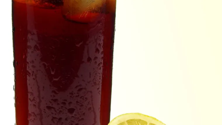 Coca Cola, 1 l  10,45 kn = 1,38 eura