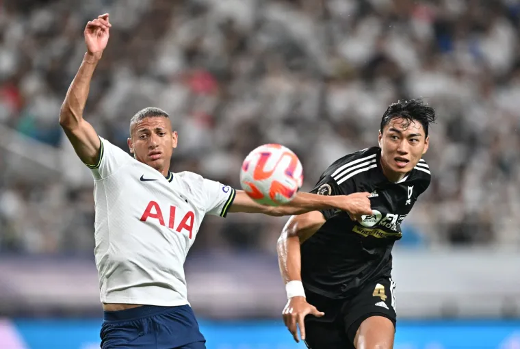 '&Scaron;estica' Tottenhama u Seoulu pred 64.000 gledatelja, Ivan Peri&scaron;ić na klupi