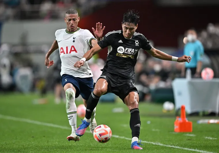 '&Scaron;estica' Tottenhama u Seoulu pred 64.000 gledatelja, Ivan Peri&scaron;ić na klupi