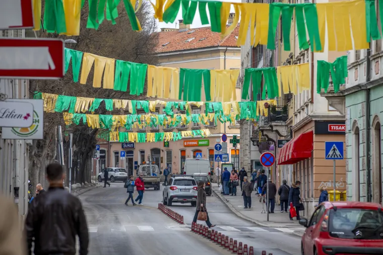 Pulski Demoni obojili su grad u boje svog najdražeg kluba povodom rođendana