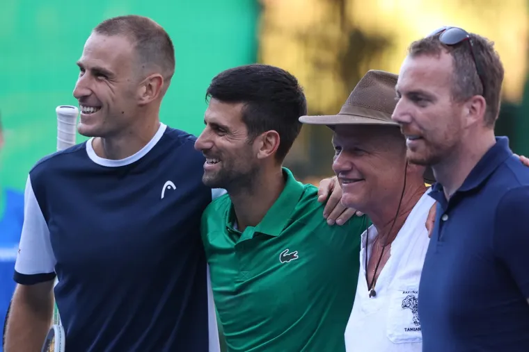 Novak Đoković izazvao euforiju u BiH, pa emotivno doživio jedno pitanje: 'Uh, al' si me pogodio. Sve njoj dugujem'