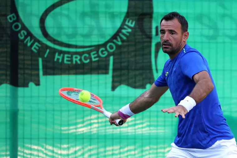 Novak Đoković izazvao euforiju u BiH, pa emotivno doživio jedno pitanje: 'Uh, al' si me pogodio. Sve njoj dugujem'