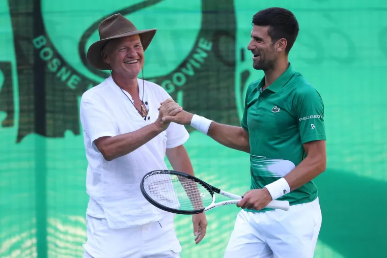 Novak Đoković izazvao euforiju u BiH, pa emotivno doživio jedno pitanje: 'Uh, al' si me pogodio. Sve njoj dugujem'