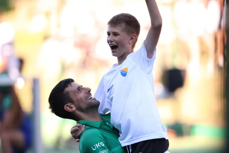 Novak Đoković izazvao euforiju u BiH, pa emotivno doživio jedno pitanje: 'Uh, al' si me pogodio. Sve njoj dugujem'