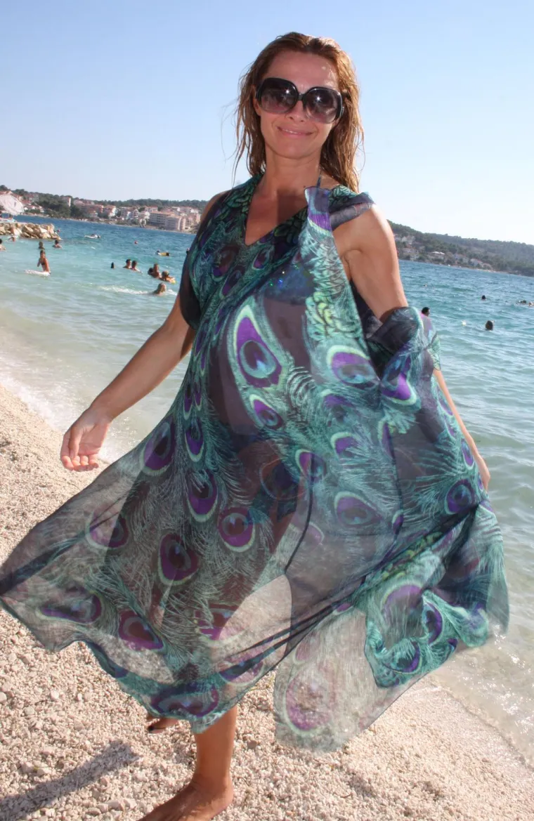 Vlatka Pokos i danas uveseljava u bikiniju, ali ranije je voljela skinuti gornji dio: Kakav je to toples bio!