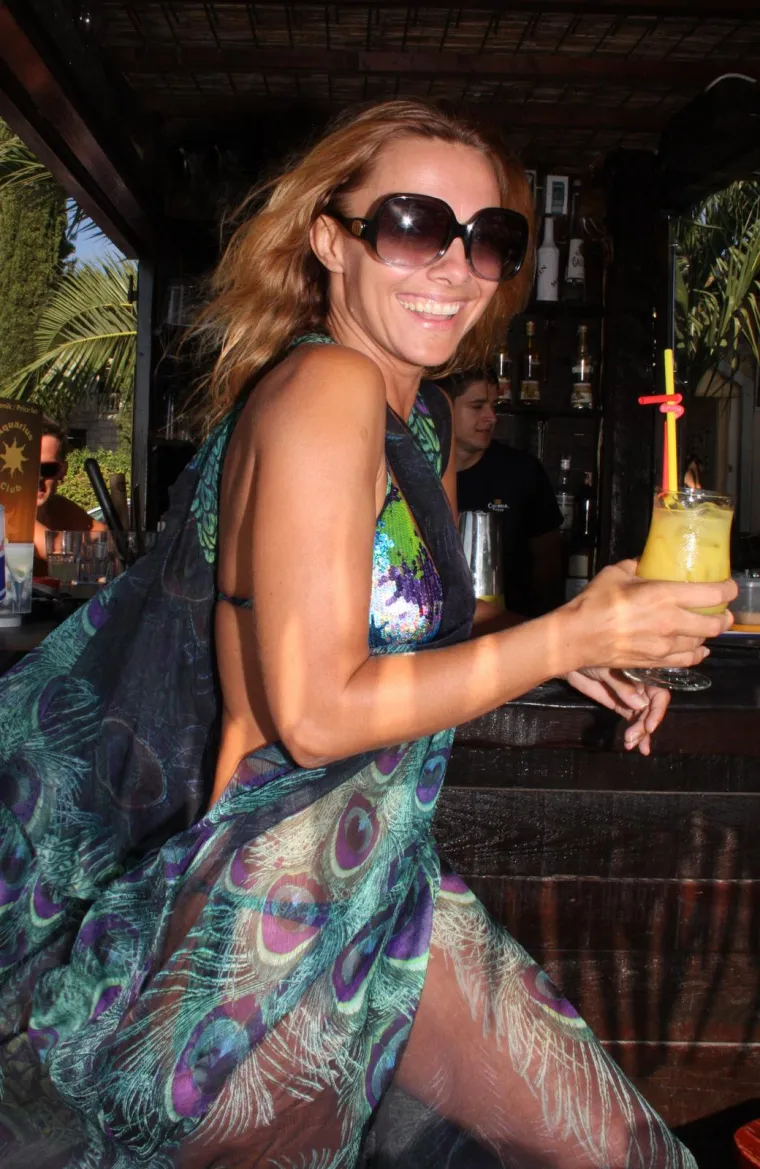 Vlatka Pokos i danas uveseljava u bikiniju, ali ranije je voljela skinuti gornji dio: Kakav je to toples bio!