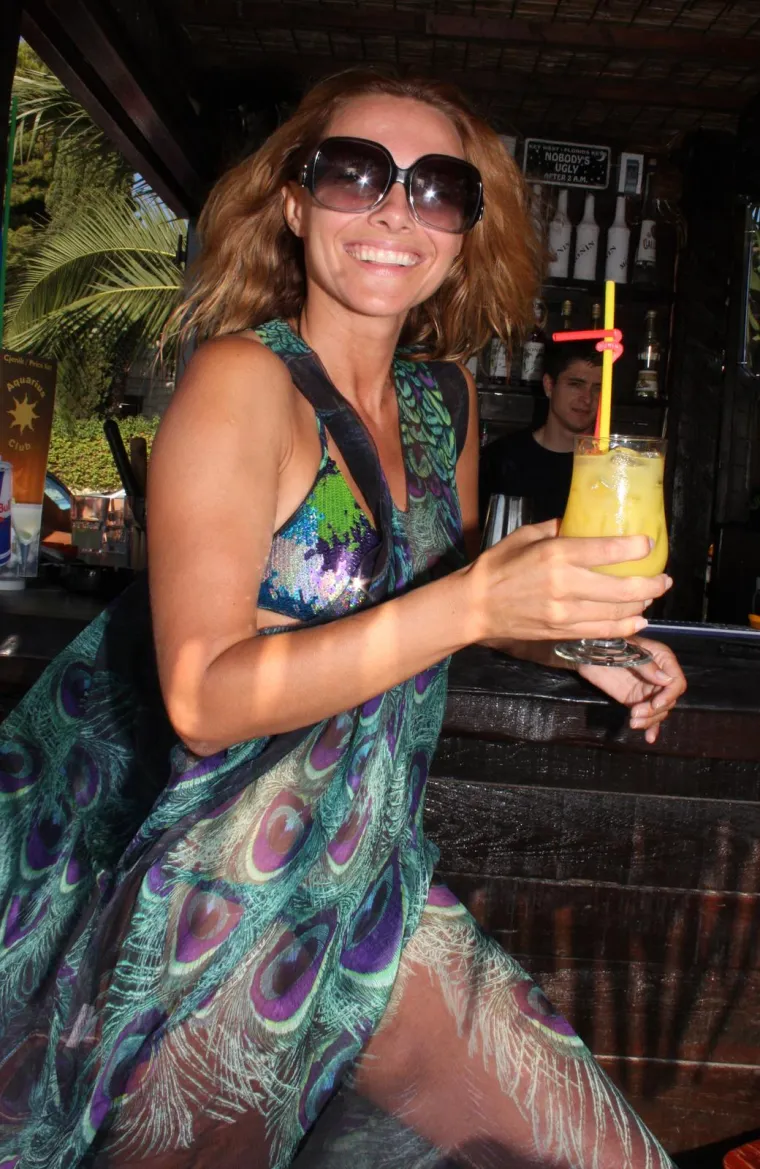 Vlatka Pokos i danas uveseljava u bikiniju, ali ranije je voljela skinuti gornji dio: Kakav je to toples bio!