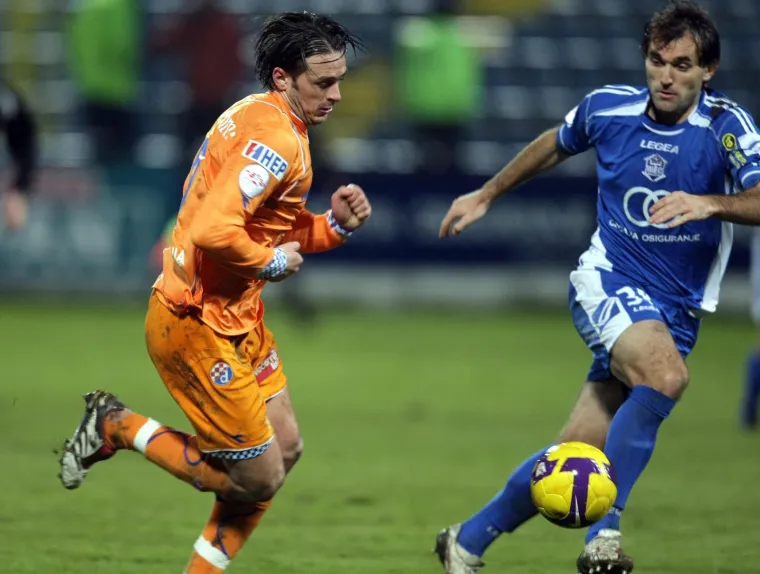 Mario Lučić &ndash; defanzivac koji je nakon te sezone nikad vi&scaron;e nije stigao do kluba Dinamovog renomea. Pre&scaron;ao u Varteks, a potom i u Bnei Yehudu da bi se ponovno vratio u varaždinski klub. Igrao je kasnije za Cibaliju i Lučko.