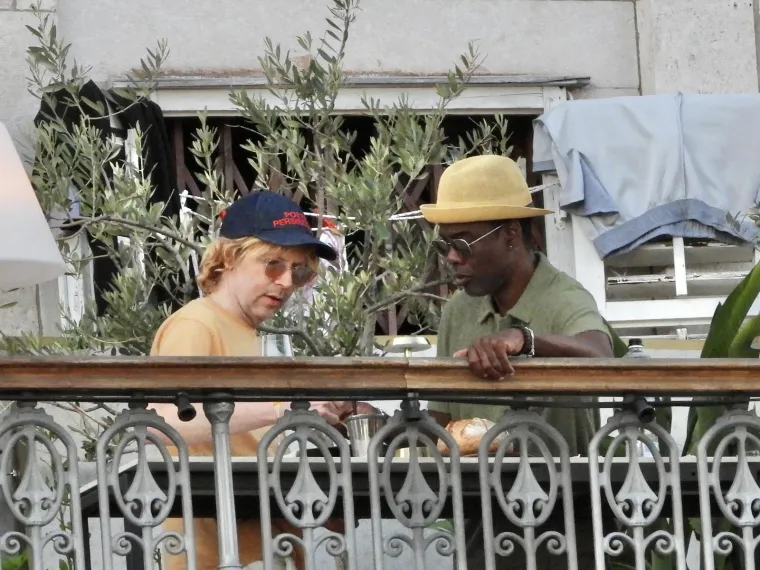 Pogledajte kako Chris Rock, Lake Bell, Woody Harrelson, Sacha Baron Cohen i ostala ekipa uživa u 'najluđem gradu na svitu'