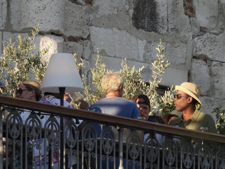 Pogledajte kako Chris Rock, Lake Bell, Woody Harrelson, Sacha Baron Cohen i ostala ekipa uživa u 'najluđem gradu na svitu'