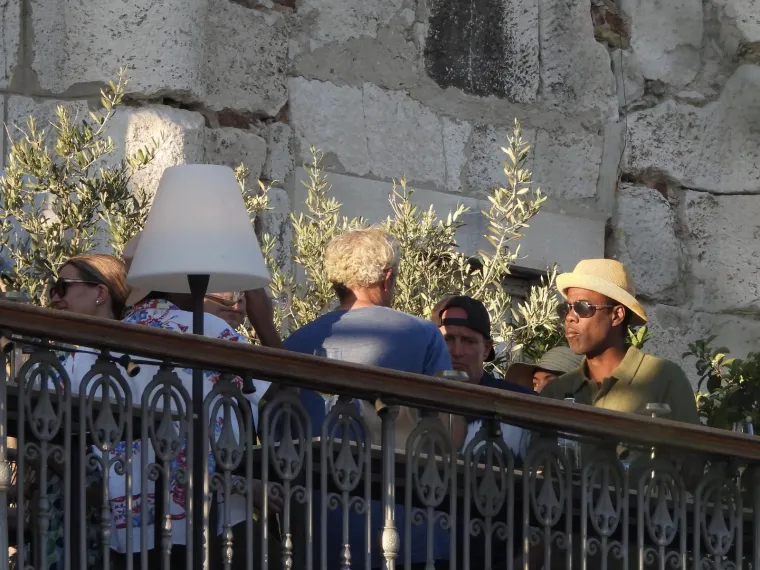 Pogledajte kako Chris Rock, Lake Bell, Woody Harrelson, Sacha Baron Cohen i ostala ekipa uživa u 'najluđem gradu na svitu'