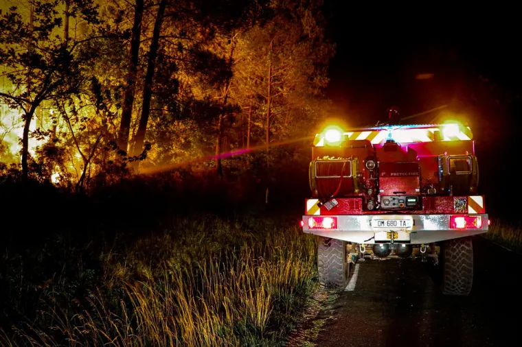 Požari haraju diljem Europe, na tisuće ljudi evakuirano u Francuskoj, Portugalu i &Scaron;panjolskoj zbog požara