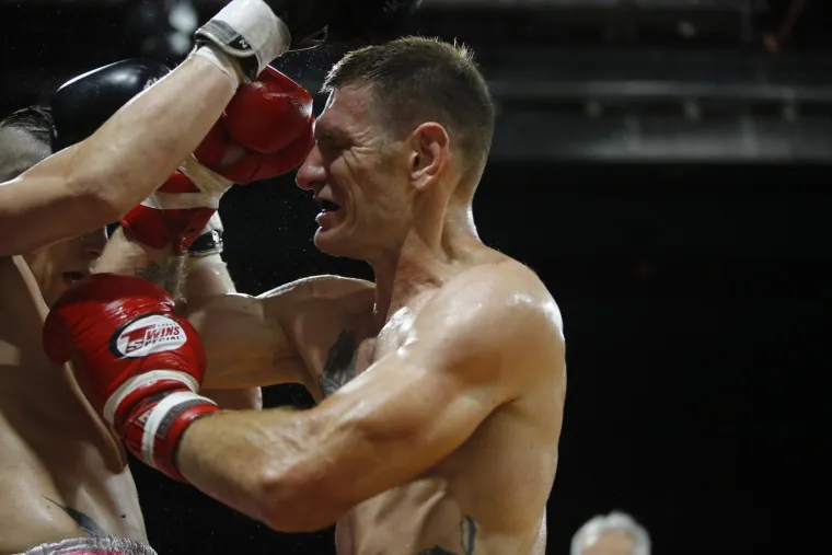 Osječanin Ivan Horvat novi je prvak Europe u tajlandskom boksu! Iznenadit će vas tko se pojavio na meču