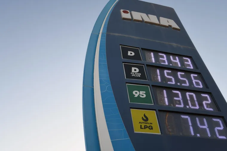 Dizel je poskupio za 35 lipa po litri.