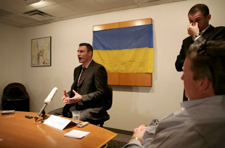 Dr Željezna &scaron;aka vladao je svjetskim boksom, a sad na 51. rođendan vodi najtežu bitku: Transformacija Vitalija Klička