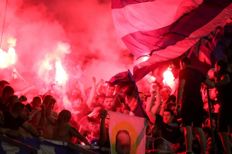 Nije moglo bez ovoga: Pogledajte što su Bad Blue Boysi napravili na prvoj europskoj utakmici Dinama