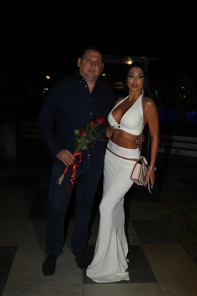 Tijanu Ajfon su ne tako davno 'čopili' zbog prostitucije, a sinoć je bila glavna zvijezda - u mikrohaljini bez rublja
