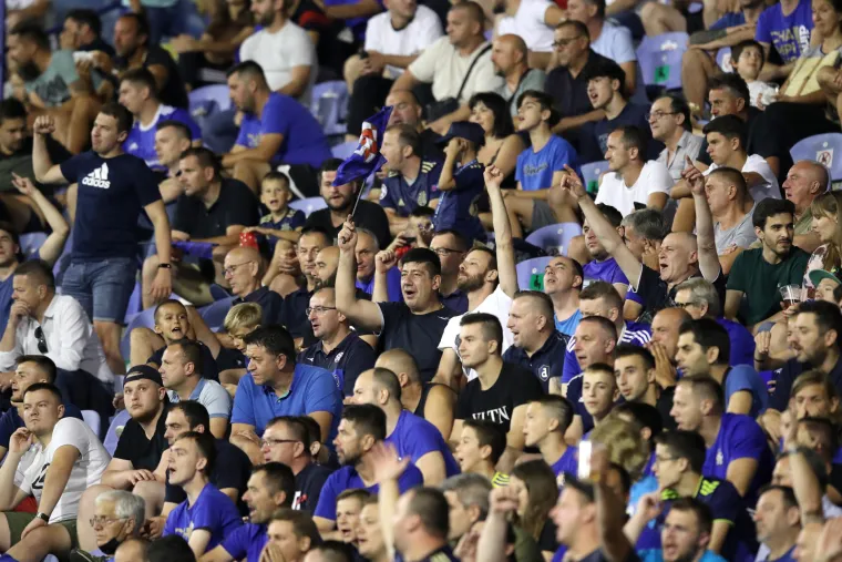 Atmosfera na utakmici Dinamo - Shkupi