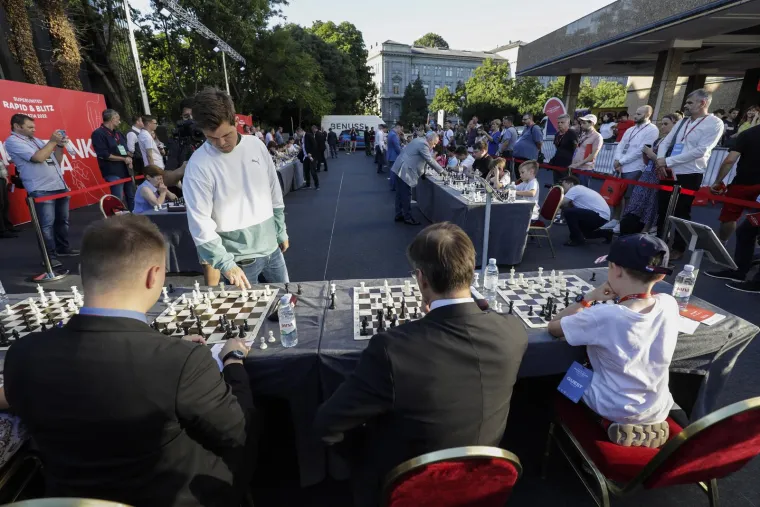 Plenković zaigrao &scaron;ah protiv svjetskog prvaka Carlsena: Pogledajte kako je to izgledalo