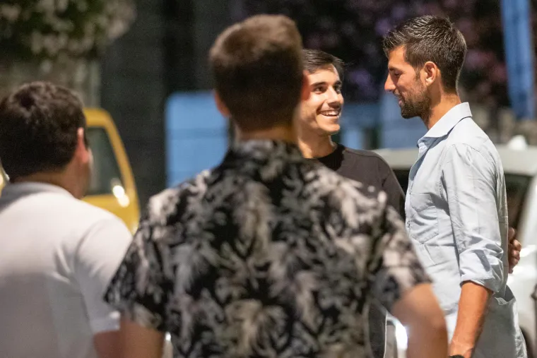 Neviđena euforija oko sedmog tenisača svijeta: Novak Đoković se pojavio u Dubrovniku, svi se htjeli slikati s njim