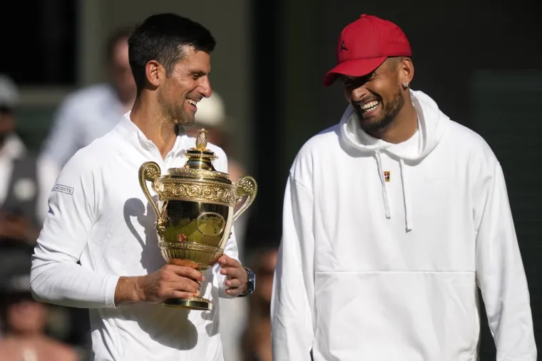 Neviđena euforija oko sedmog tenisača svijeta: Novak Đoković se pojavio u Dubrovniku, svi se htjeli slikati s njim