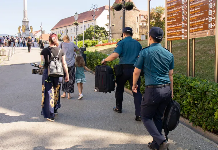 Pogledajte kako izgleda dan s korejskim policajcima u Zagrebu: Vole trenirati te popiti hrvatsko vino i pivo