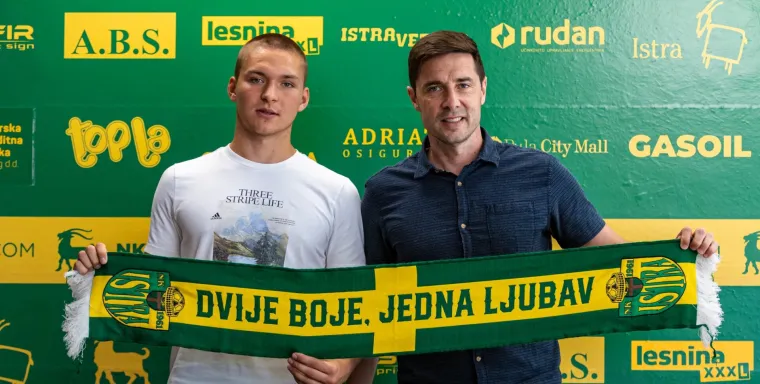 Bartol Bari&scaron;ić (800 tisuća eura) - Kalio se igrajući za drugu momčad Dinama, pokazao rasko&scaron; svog taletna, a ove sezone će braniti boje Istre. Puležani nastavljaju s razvijanjem igrača koji nemaju mjesta u klubovima s vrha tablice, Beljo, &Scaron;utalo i Mierez su samo jedni od mnogih koji su svoju afirmaciju na prvoliga&scaron;ki nogomet stekli ba&scaron; u Puli.