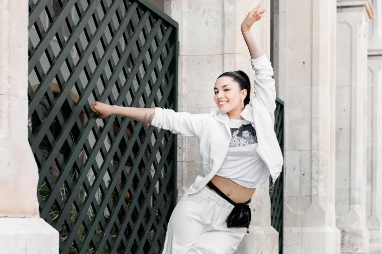 Maja Bajamić se skinula u bikini i okrenula leđa fotiću: Koja Kim, koja J.Lo, o ovoj guzi će se jo&scaron; dugo pričati!