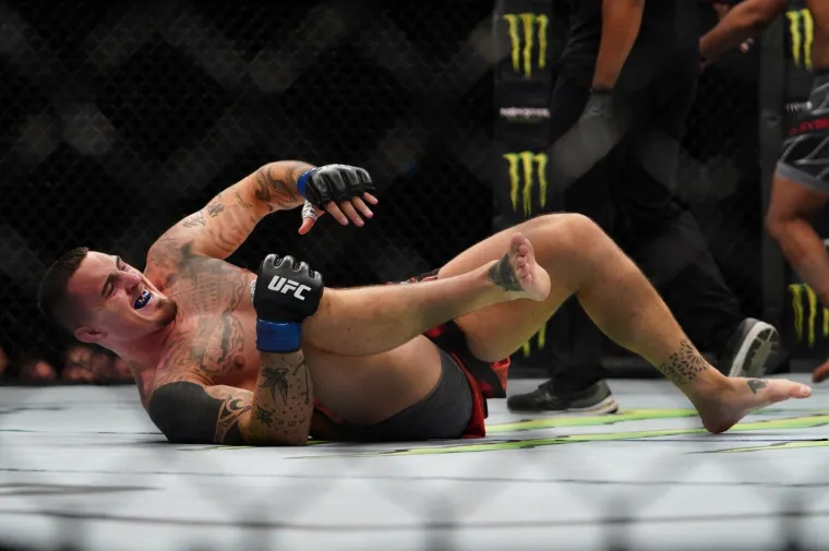 U spektakularnoj večeri UFC-a vidjeli smo sve: Paddy slavio, twerkao pa poslao krasnu poruku, borba večeri završila šokantno