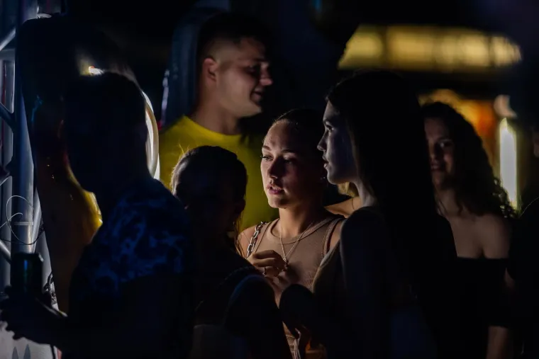 Ove ljepotice sa Zrća totalno su hot: Pogledajte sve tajne koje krije jedna vrela noć na partiju